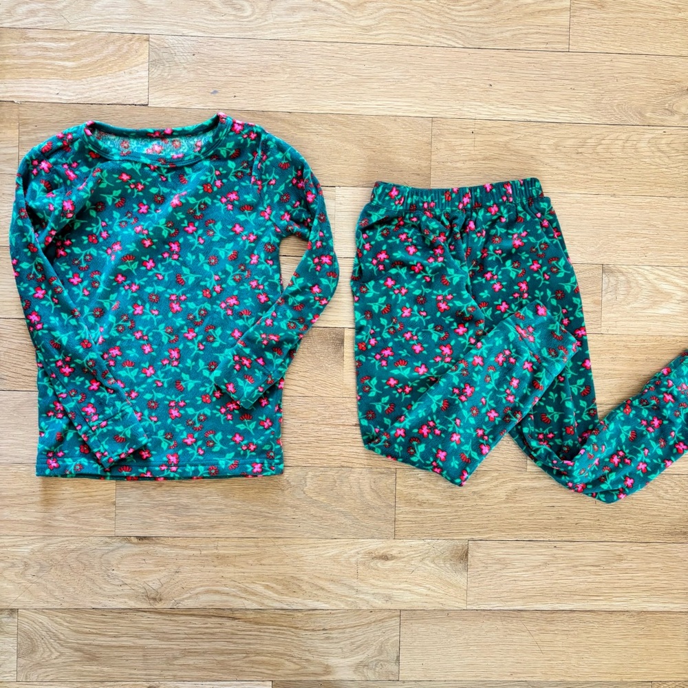 Super soft ditsy floral fleece pajamas size 5 Cat & Jack